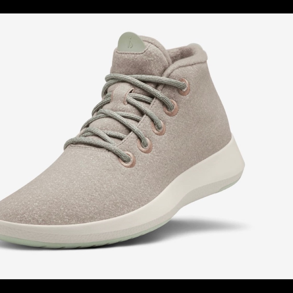 NWOT Allbirds Wool Runner-Up Mizzles - Size 9